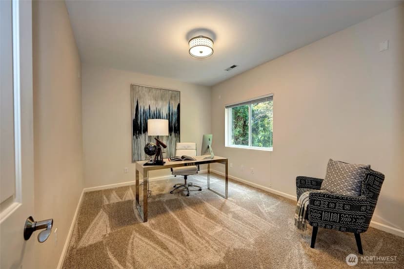 Property photo for 17135 164th Way Se, Renton photo 30