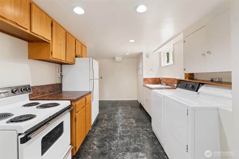 Property photo for 8361 30th Avenue Nw, Seattle photo 26