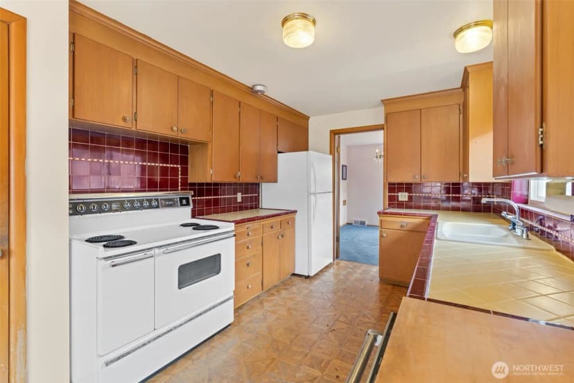 Property photo for 8361 30th Avenue Nw, Seattle photo 16