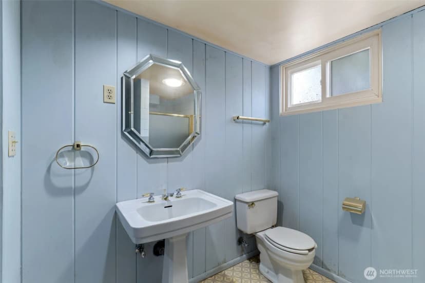 Property photo for 8361 30th Avenue Nw, Seattle photo 30