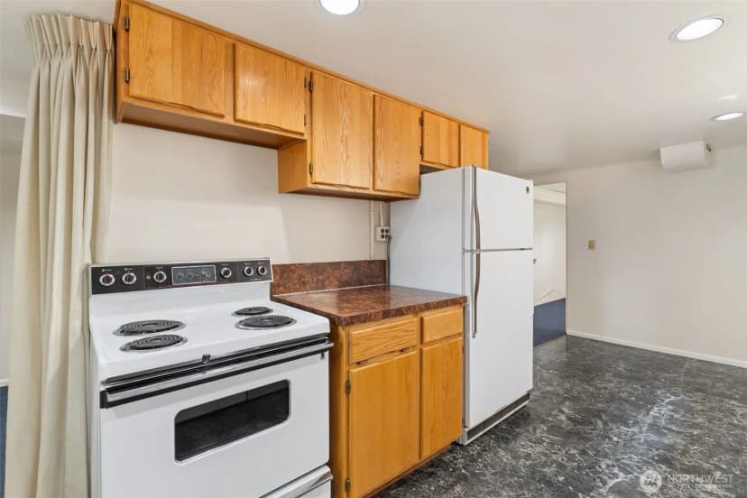 Property photo for 8361 30th Avenue Nw, Seattle photo 28
