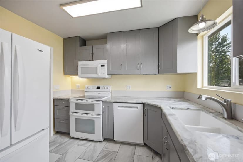 Property photo for 612 Pl N Conway, Kennewick photo 12