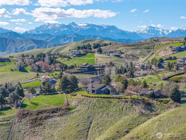 Property photo for 4333 Anna Lane, Wenatchee