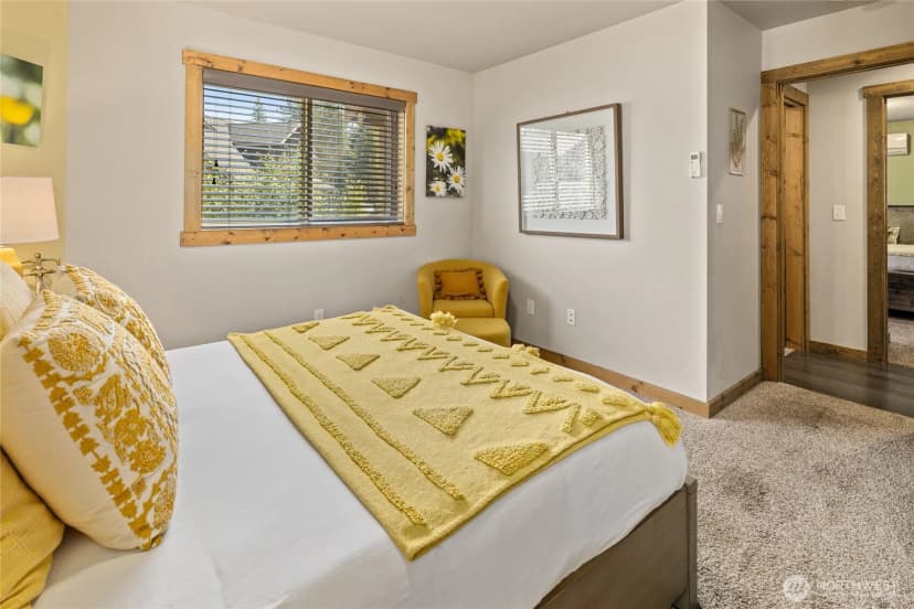 Property photo for 141 Rockberry Loop, Ronald photo 11