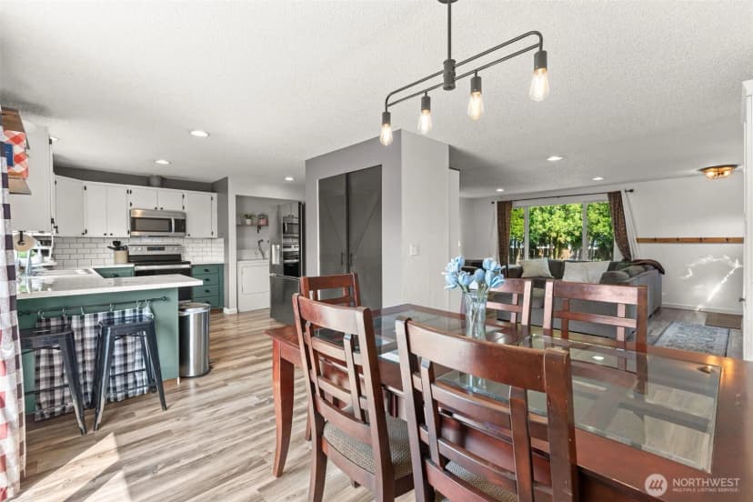 Property photo for 1710 W Young Street, Elma photo 15