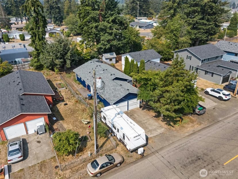 Property photo for 1710 W Young Street, Elma photo 32