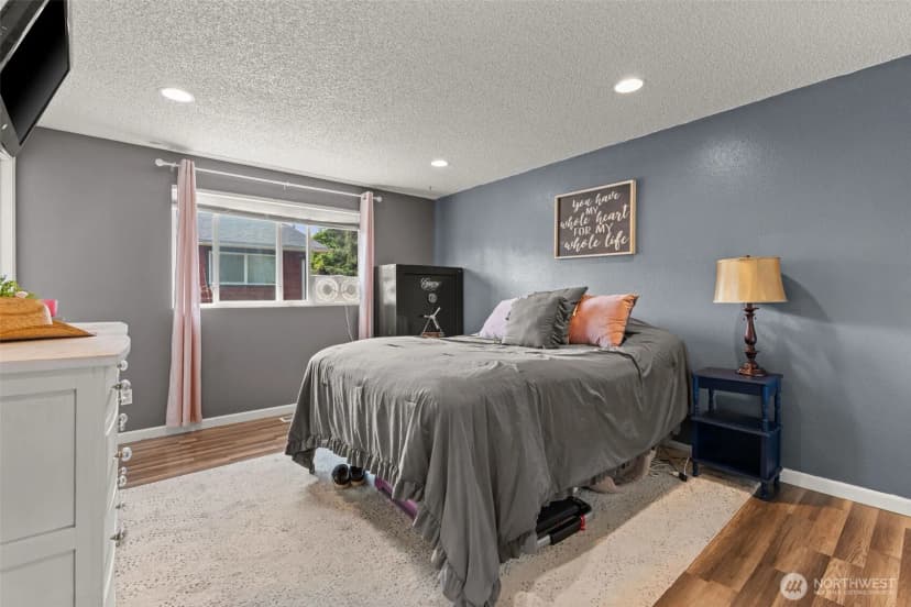 Property photo for 1710 W Young Street, Elma photo 19