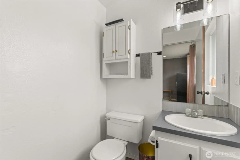 Property photo for 1710 W Young Street, Elma photo 21