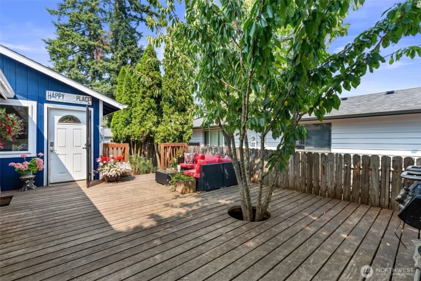 Property photo for 1710 W Young Street, Elma photo 28