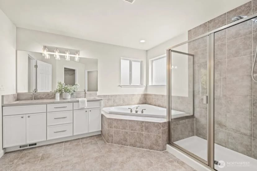 Property photo for 454 Nile Place Ne, Renton photo 22