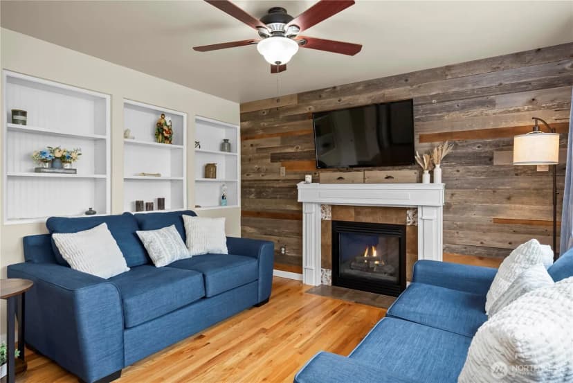 Property photo for 307 Rowe Street Nw, Orting photo 10
