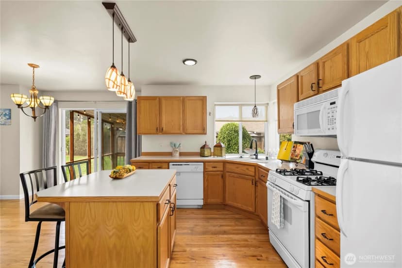 Property photo for 307 Rowe Street Nw, Orting photo 4