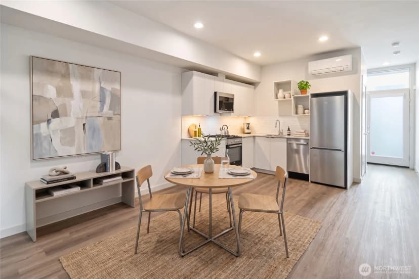 Property photo for 1801 20th Avenue #b, Seattle photo 6