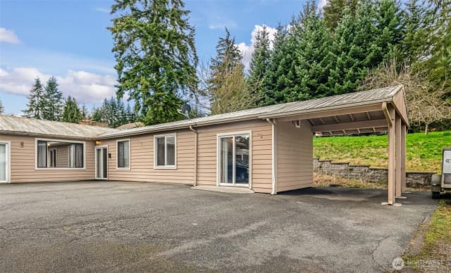 Property photo for 14716 2nd Avenue Nw #b, Marysville