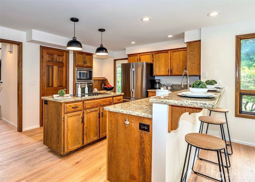 Property photo for 14520 186th Place Ne, Woodinville photo 9