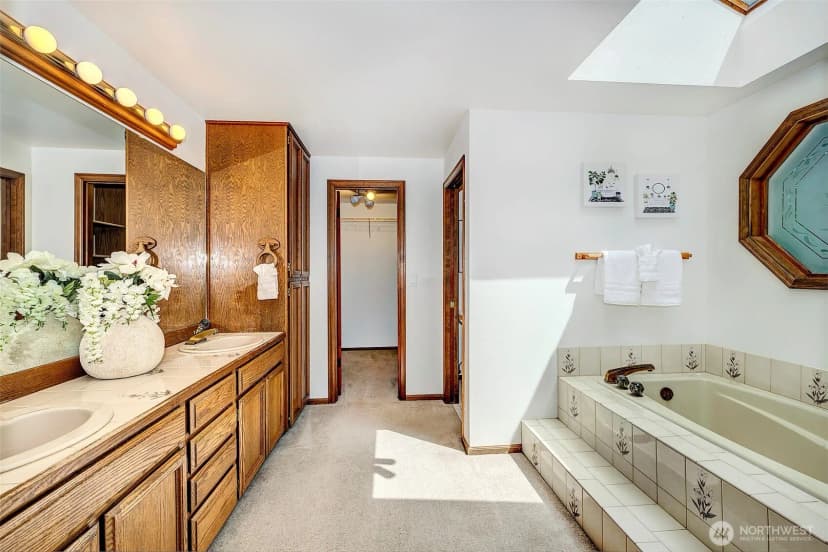 Property photo for 14520 186th Place Ne, Woodinville photo 20