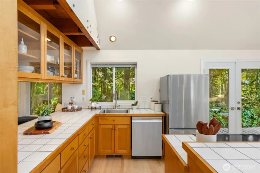 Property photo for 16273 Reitan Road Ne, Bainbridge Island photo 16