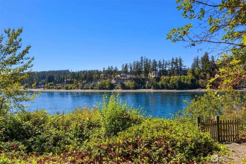 Property photo for 16273 Reitan Road Ne, Bainbridge Island photo 12