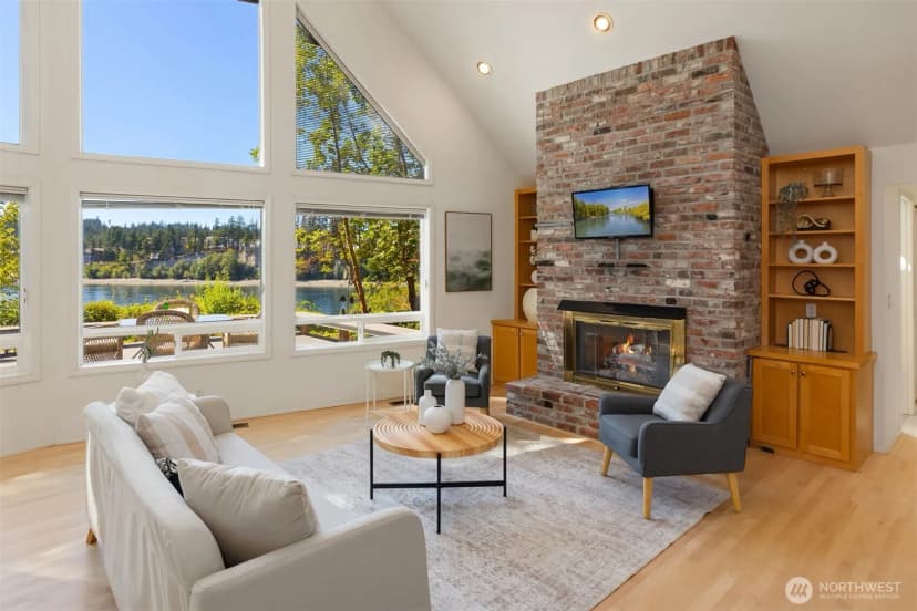 Property photo for 16273 Reitan Road Ne, Bainbridge Island photo 8