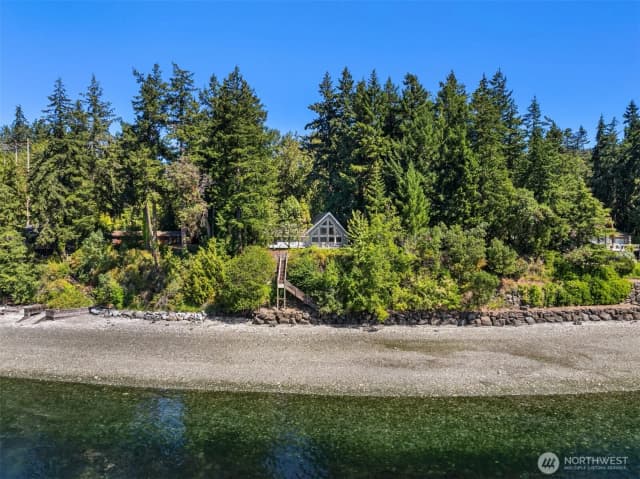 Property photo for 16273 Reitan Road Ne, Bainbridge Island photo 2