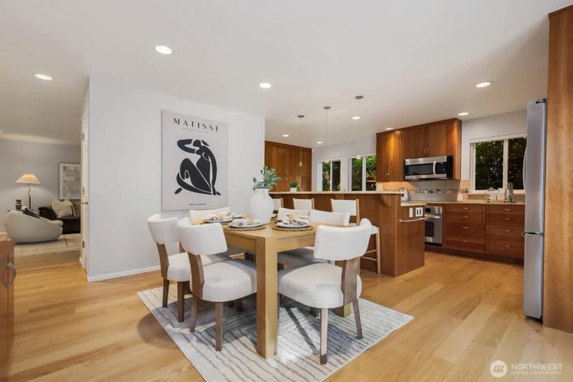 Property photo for 9901 Ne 4th Street #1, Bellevue photo 10