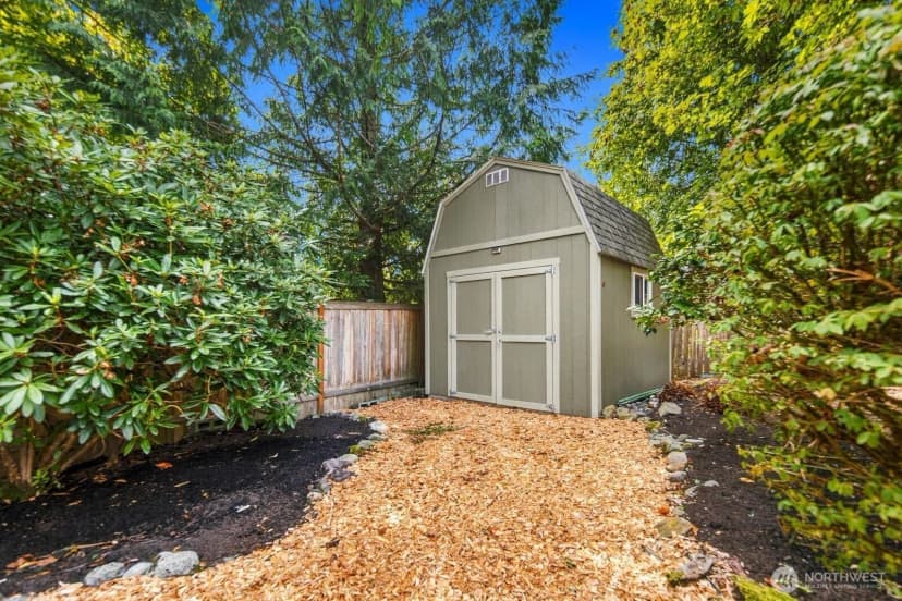 Property photo for 13666 179th Avenue Ne, Redmond photo 32