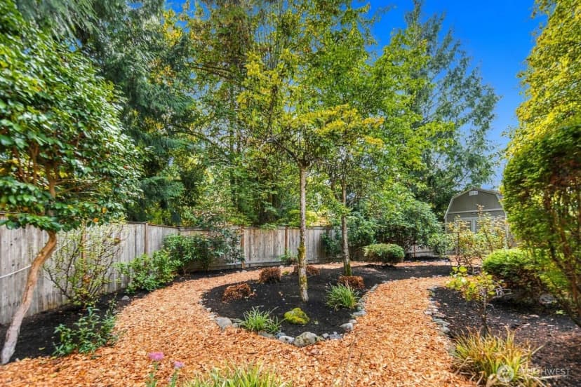 Property photo for 13666 179th Avenue Ne, Redmond photo 31