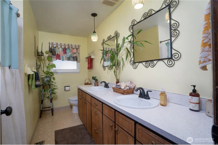 Property photo for 24201 42nd Avenue E, Spanaway photo 21