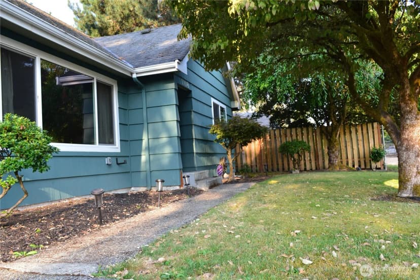 Property photo for 1108 10th Street Ne, Auburn photo 4