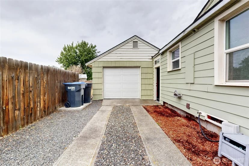 Property photo for 1439 Francis Avenue, Walla Walla photo 32