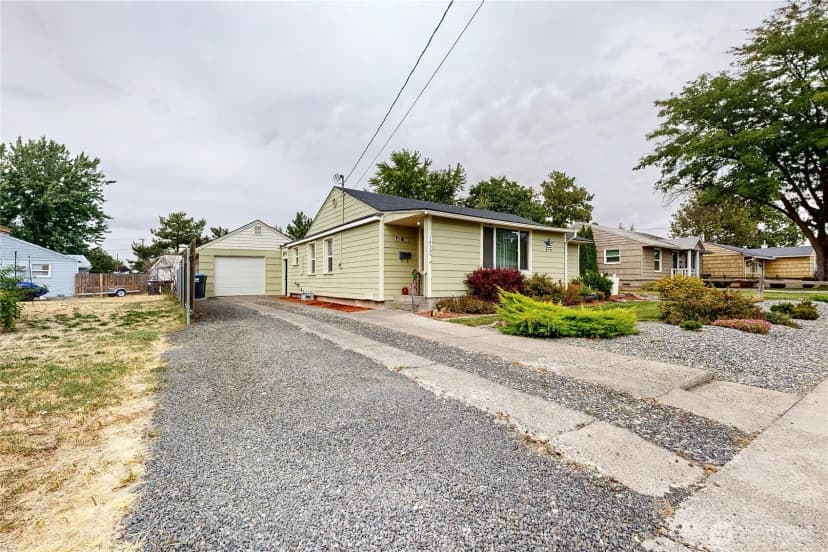 Property photo for 1439 Francis Avenue, Walla Walla photo 2