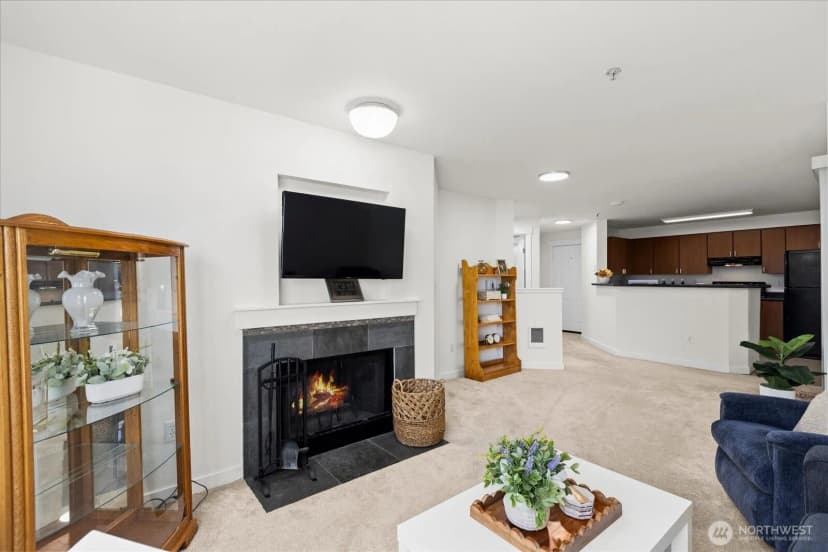 Property photo for 7711 Ne 175th Street #f202, Kenmore photo 7