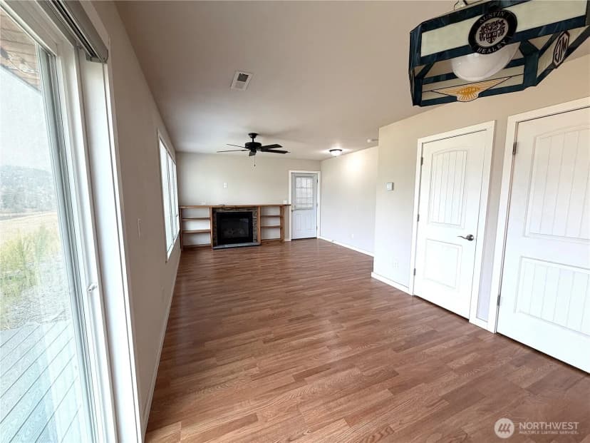 Property photo for 62 Heron Loop, Republic photo 10