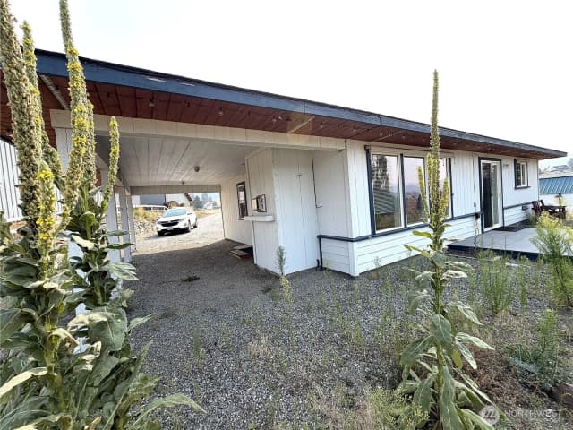 Property photo for 62 Heron Loop, Republic photo 2
