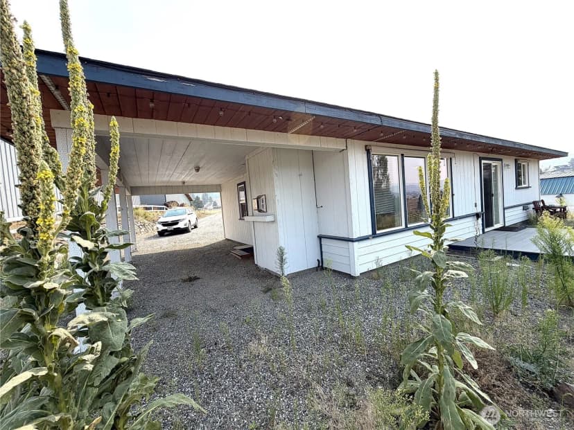 Property photo for 62 Heron Loop, Republic photo 2