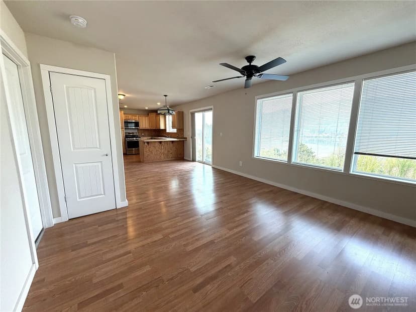 Property photo for 62 Heron Loop, Republic photo 9
