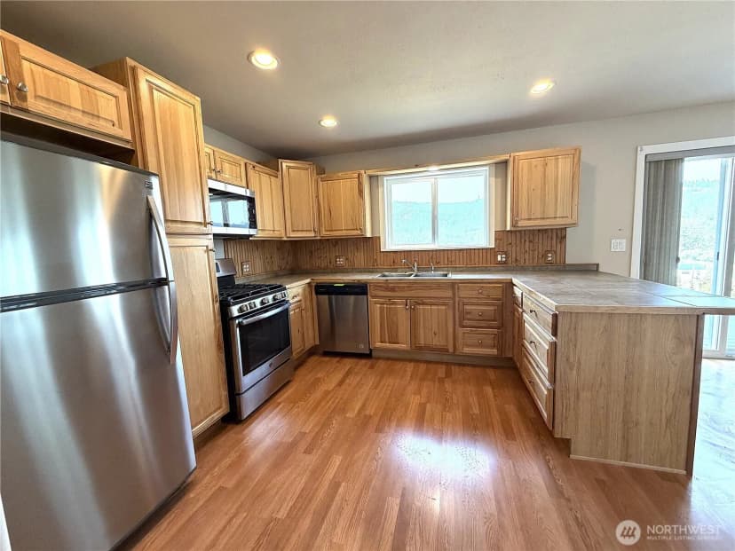 Property photo for 62 Heron Loop, Republic photo 12