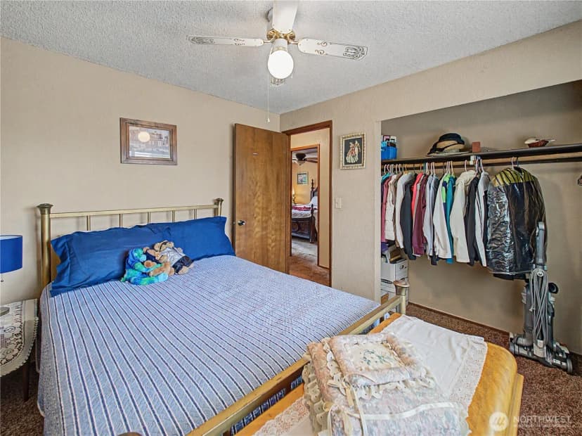 Property photo for 5310 W Tapps Drive E, Lake Tapps photo 15