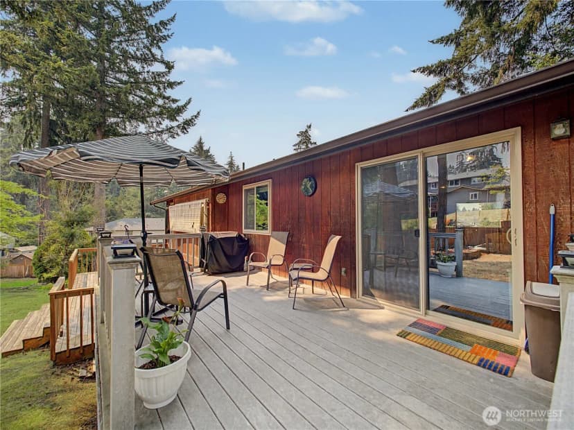 Property photo for 5310 W Tapps Drive E, Lake Tapps photo 33