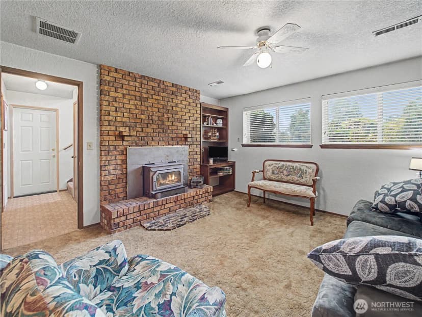 Property photo for 5310 W Tapps Drive E, Lake Tapps photo 21