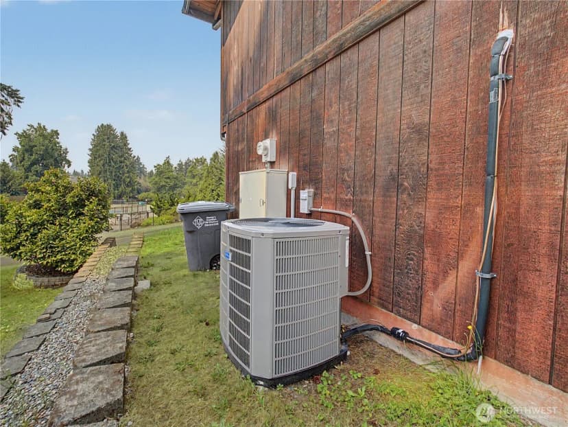 Property photo for 5310 W Tapps Drive E, Lake Tapps photo 35