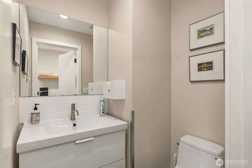 Property photo for 151 Finch Place Sw, Bainbridge Island photo 14