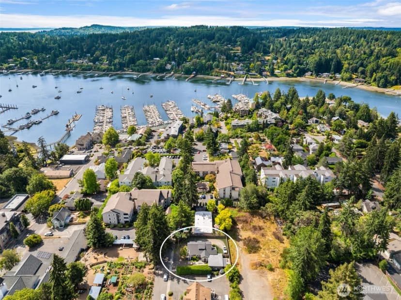 Property photo for 151 Finch Place Sw, Bainbridge Island photo 38