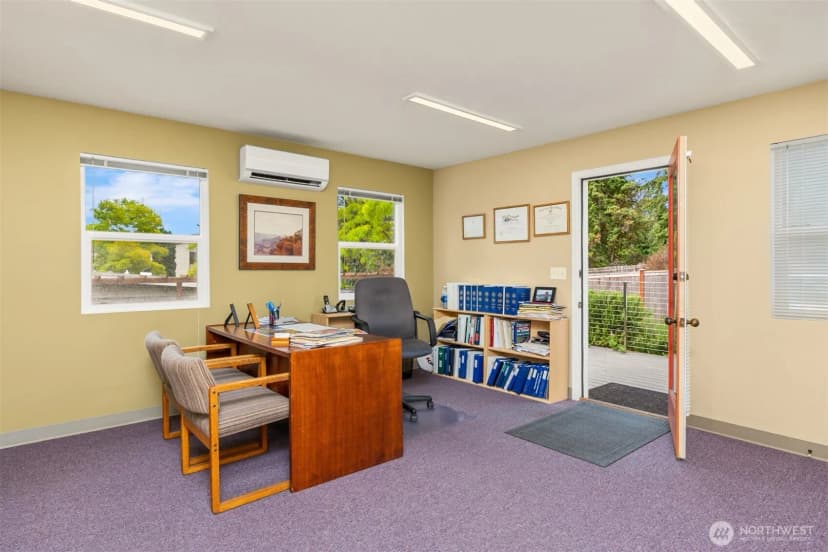 Property photo for 151 Finch Place Sw, Bainbridge Island photo 10