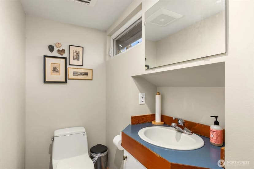 Property photo for 151 Finch Place Sw, Bainbridge Island photo 19
