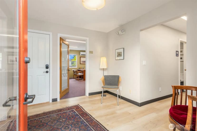 Property photo for 151 Finch Place Sw, Bainbridge Island photo 12