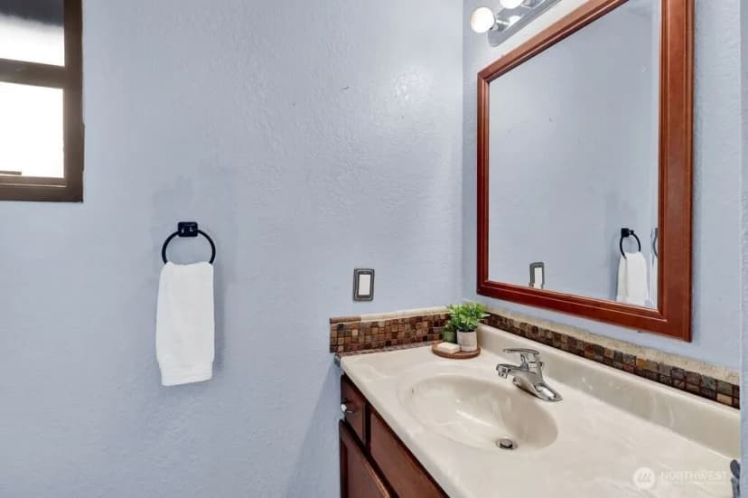 Property photo for 6078 Sunshine Drive, Ferndale photo 32