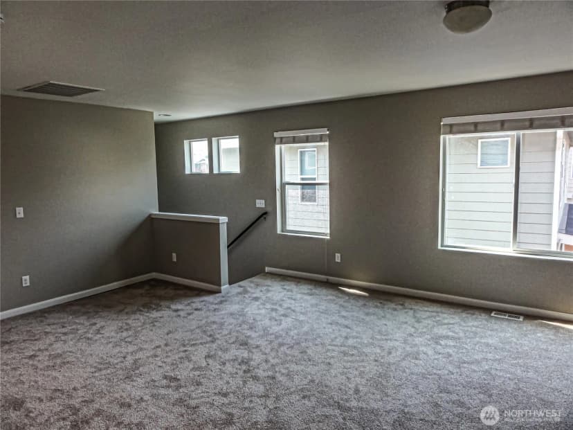 Property photo for 4368 Chatterton Avenue Sw, Port Orchard photo 16