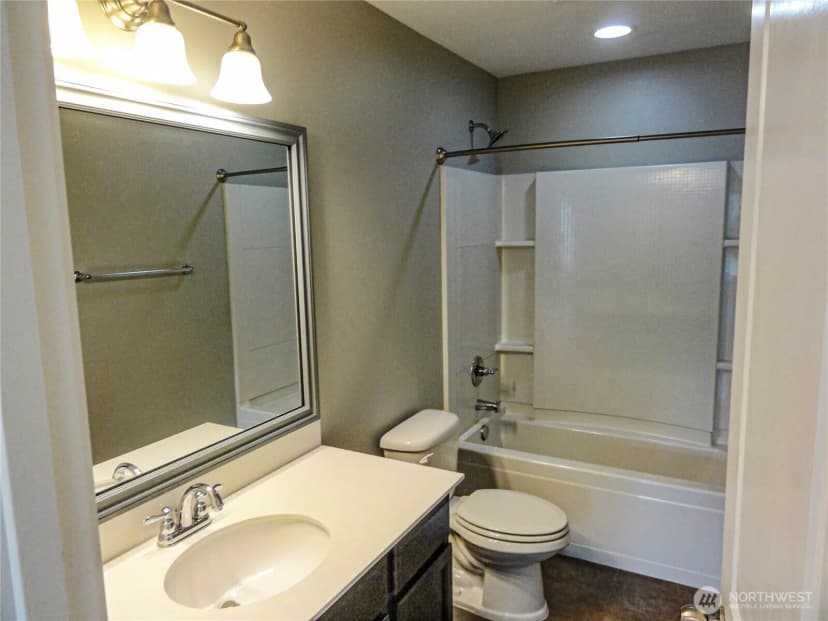 Property photo for 4368 Chatterton Avenue Sw, Port Orchard photo 15