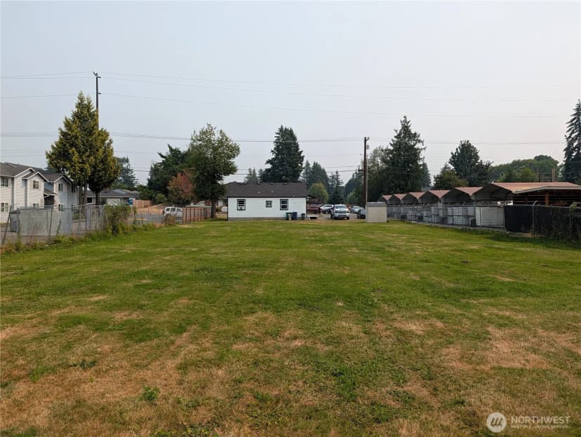 Property photo for 7828 47th Avenue Ne, Marysville photo 8